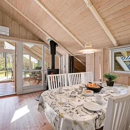 Snefrid - 12km From The Sea By Interhome