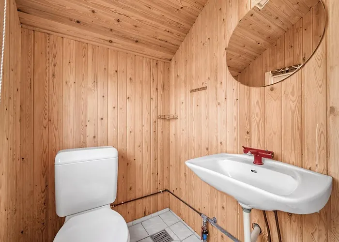 Snefrid - 12km From The Sea By Interhome Feriehus *