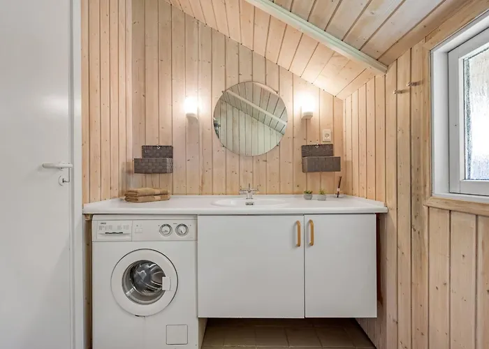 Snefrid - 12km From The Sea By Interhome Feriehus